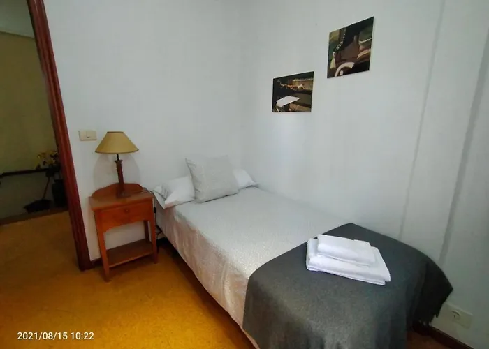 Casa Lolita / Camino De Santiago / Porrino